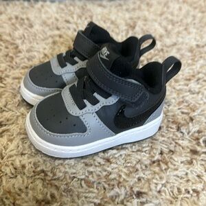 Court Borough Low 2 TD 'Anthracite Stadium Grey'